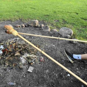 Stockbrotstöcke aus Abachi-Holz – 1 m oder 2 m – Perfekt fürs Lagerfeuer & Grillen